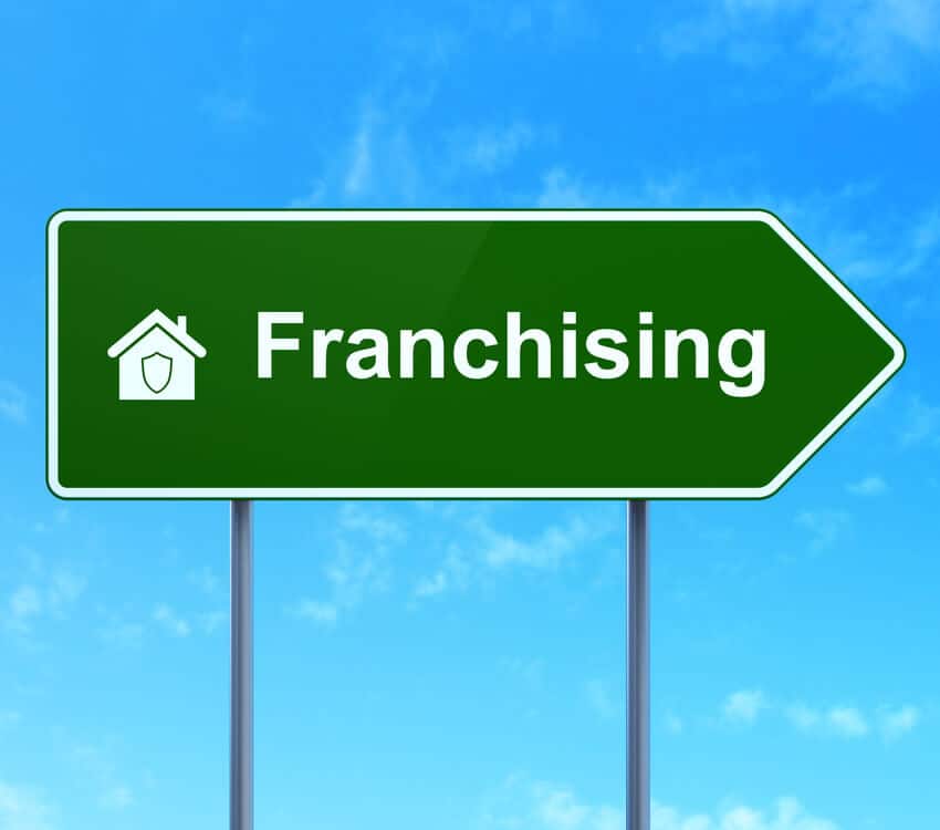 When it comes to researching franchises and launching your new franchise business, there are a few important accounting tips to remember. 